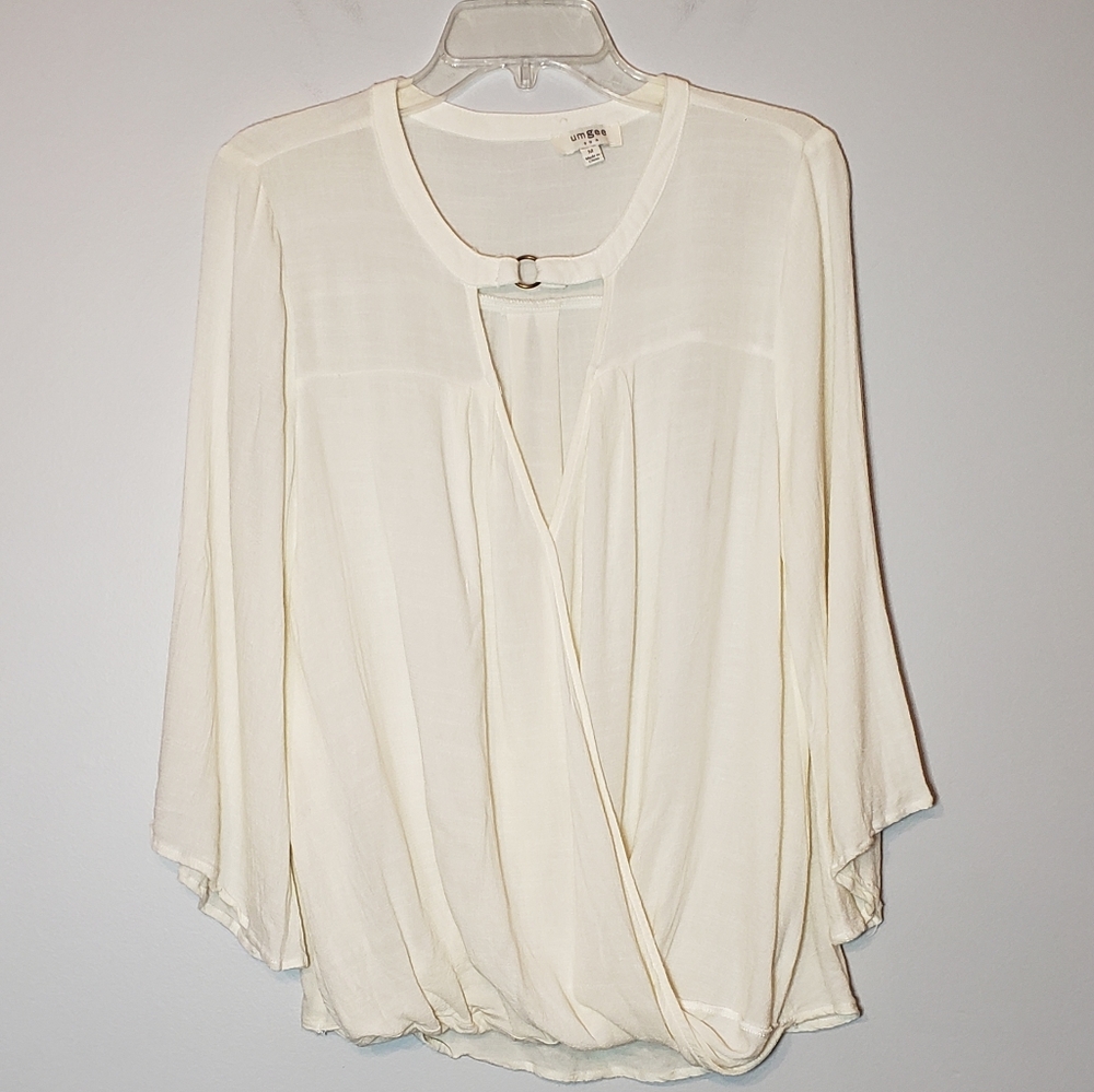 Umgee Faux Wrap Bell Sleeve Top Size Medium